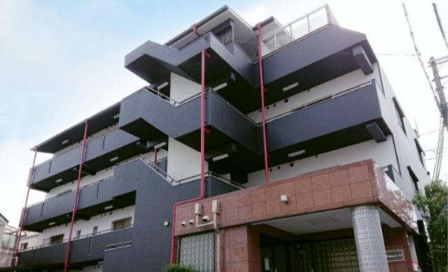 ジー・リノベの建物外観